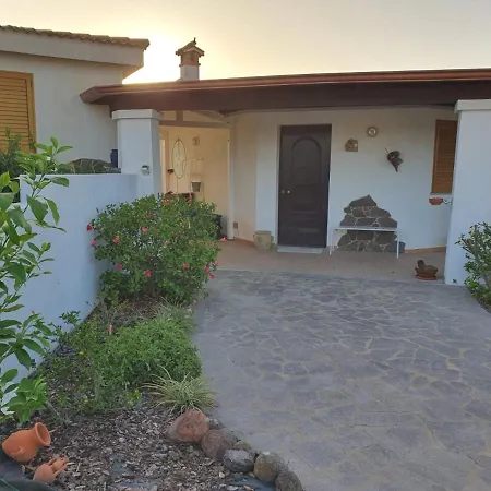 Casa Vacanze Ferienhaus Calasetta